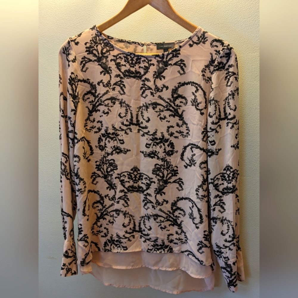 The Limited Women's Scoop Neck  Long Sleeves Blouse With Sheer Underlay. Sz M